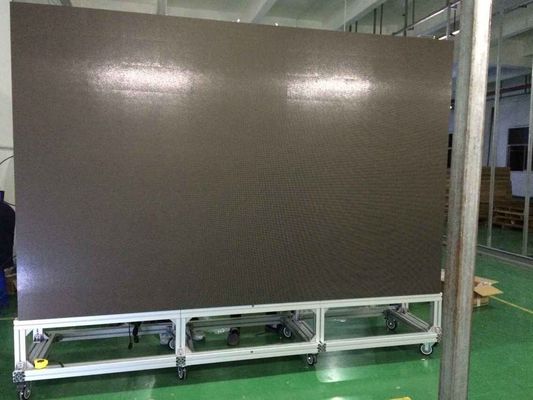 Tela de exposição alugado completa interna do diodo emissor de luz da cor P2.5 da definição alta