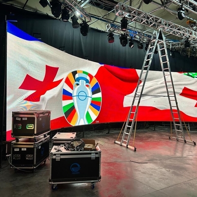 Escritório interno P3 Curva de tela LED flexível com 1/20 S Método de varredura Personalizavel