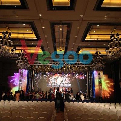 A cor P3.91 completa interna de pouco peso conduziu a tela de exposição para a fase/supermercados