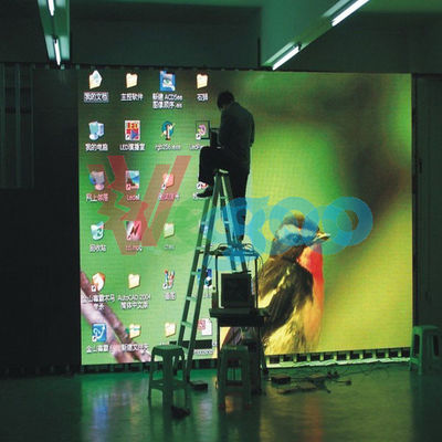 A elevação refresca a exposição de diodo emissor de luz sem emenda P4.81 do arrendamento da taxa SMD2727 MBI5124