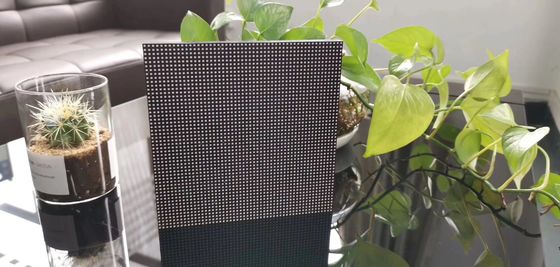 O passo exterior do pixel da exposição de diodo emissor de luz 3mm da cor SMD2121 completa para o vídeo mura a propaganda