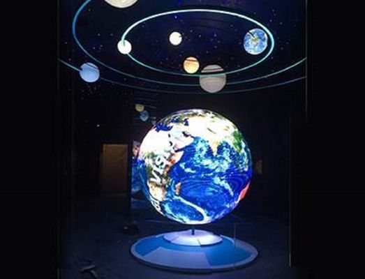 Da qualidade alta da multa da escala cinzenta da exposição P2.5 do globo longa vida macia da baixa potência das cores