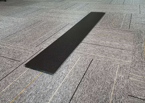 A tela conduzida interna da propaganda P2 video flexível curvou a exposição Integrated do cilindro que forma o módulo leve e fino