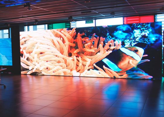 A elevação refresca a parede interna exterior alugado da tela de exposição do diodo emissor de luz do contexto da fase da exposição de diodo emissor de luz da taxa P3.91 P4.81