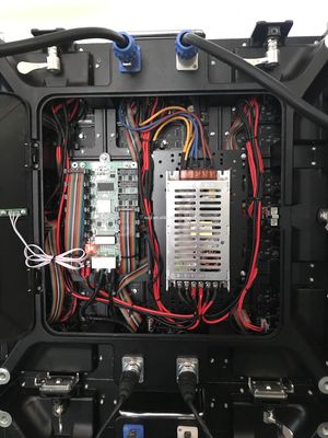 Exposição de diodo emissor de luz interna da cor P2.5 completa da fase exterior 3mm de HD