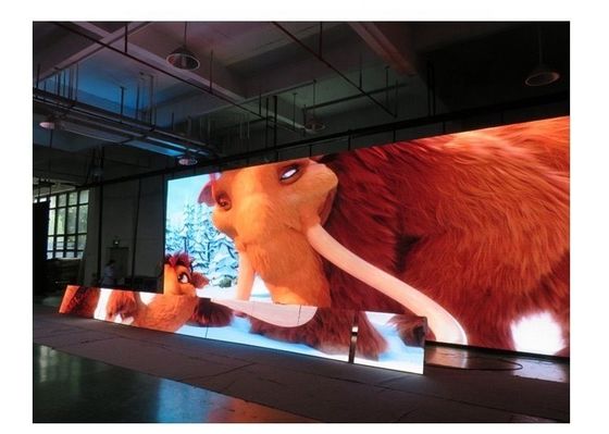 Exposição de diodo emissor de luz interna da cor P2.5 completa da fase exterior 3mm de HD