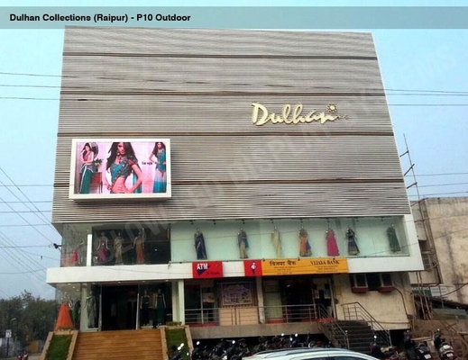 Painel de exibição LED externo P10 de alto brilho para ângulo de visão amplo e design personalizado