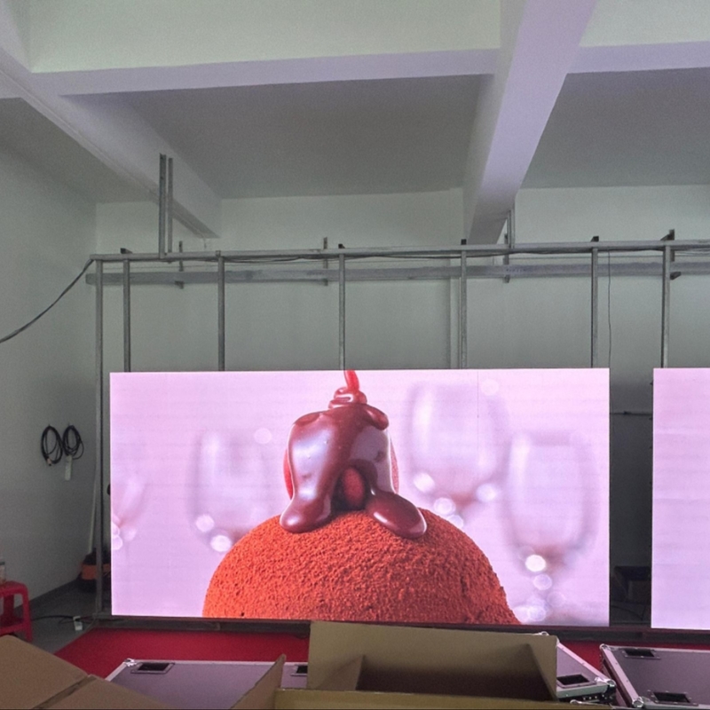 Ultra Thin Design Rental LED Display interior p2.604 para palco e festival