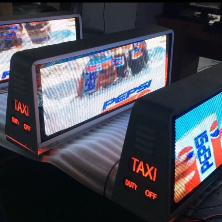 Sinais de propaganda exteriores personalizados 9500K da parte superior do táxi da cor completa P5 - 11500K